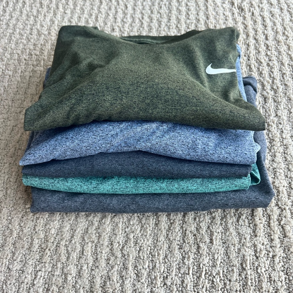 Men’s Nike Dri-Fit T-Shirts (set of 5 shirts!)